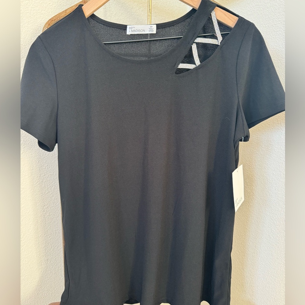 89th And Madison Black & rhinestones NWT Size Small